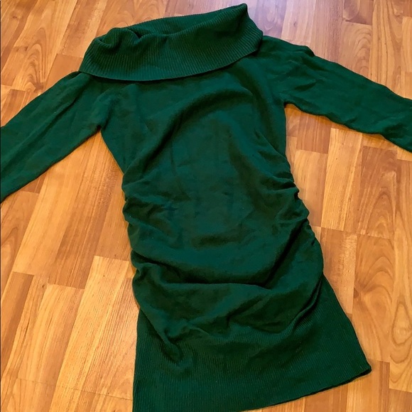 kelly green sweater dress
